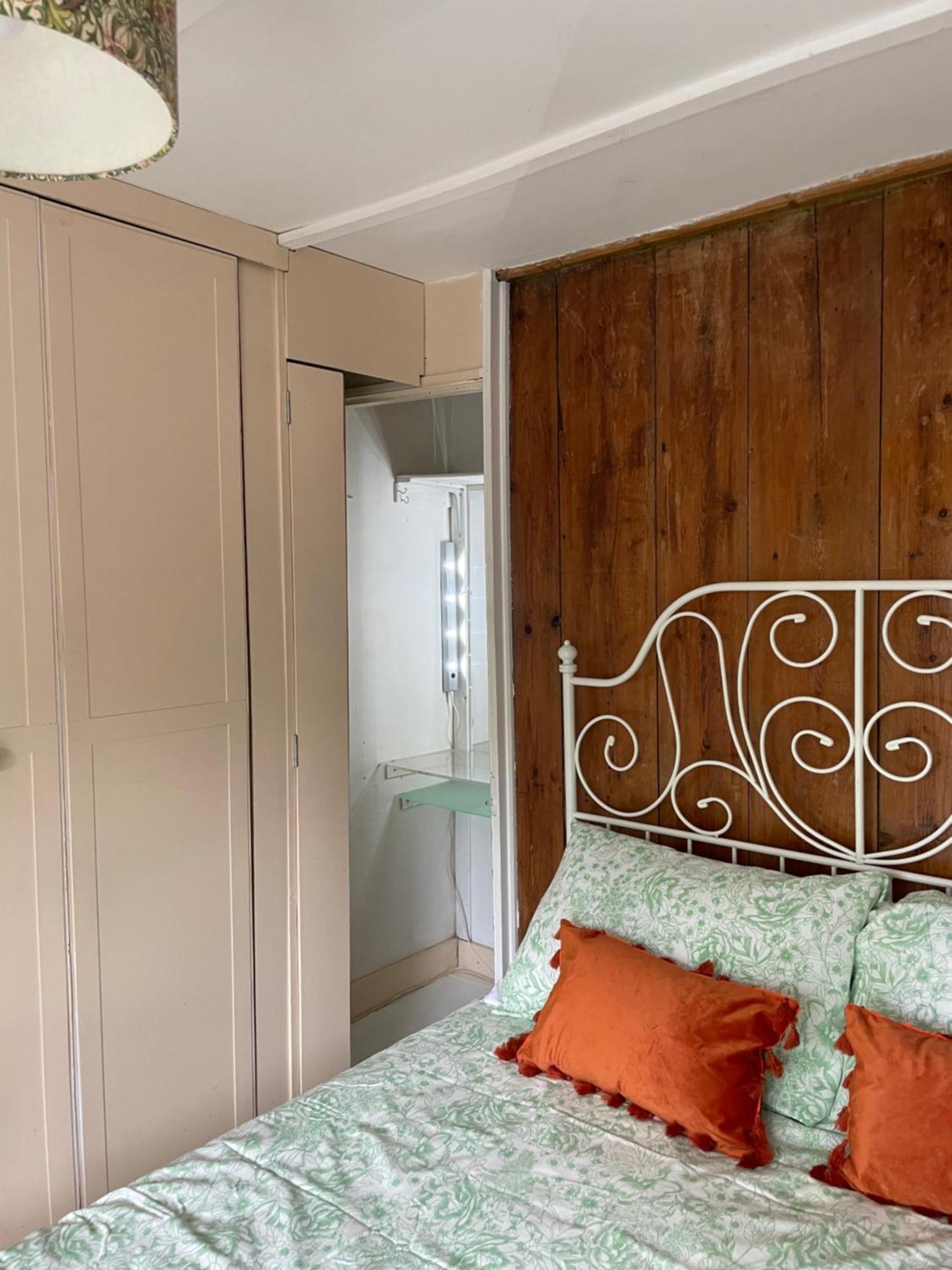 Cosy 2 Bedroom Victorian Cottage, Newport, Isle Of Wight Ньюпорт Екстер'єр фото